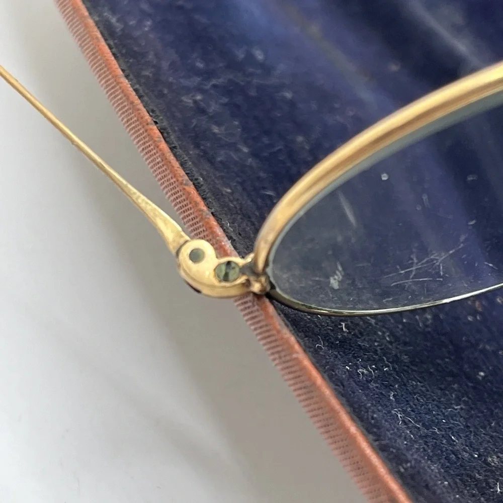 Antique Wire Rim 